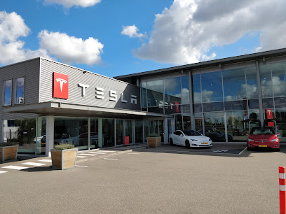 Tesla Store & Service Center Rotterdam – Rotterdam