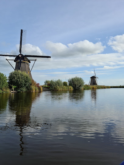 [P] parking lot – Alblasserdam