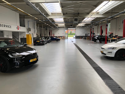 Tesla Hengelo – Hengelo