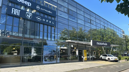 Fiat Motorhuis – Leiden