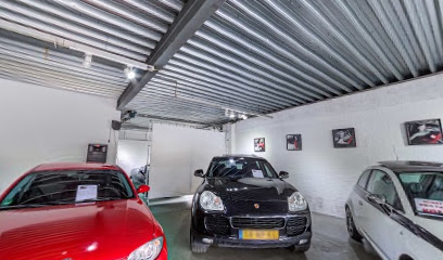Auto &- Motorhuis Borne – Borne