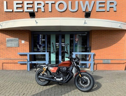 Leertouwer Soest BV Motoren, scooters & Bromfietsen – Soest