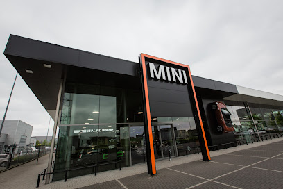 BMW en MINI De Maassche Venlo – Venlo