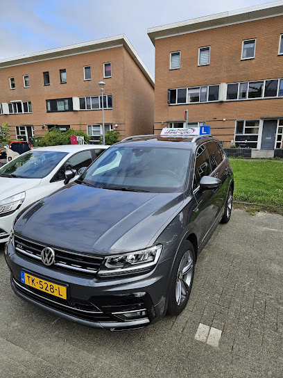 Rijschool2fast4you – Nieuw-Vennep