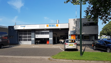 Rebel Autoschade – Huizen