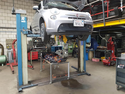 Auto Ton Autobedrijf – Culemborg