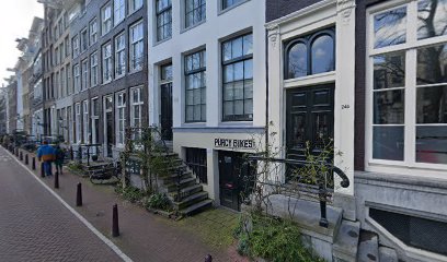 Argo Motor Spares – Amsterdam